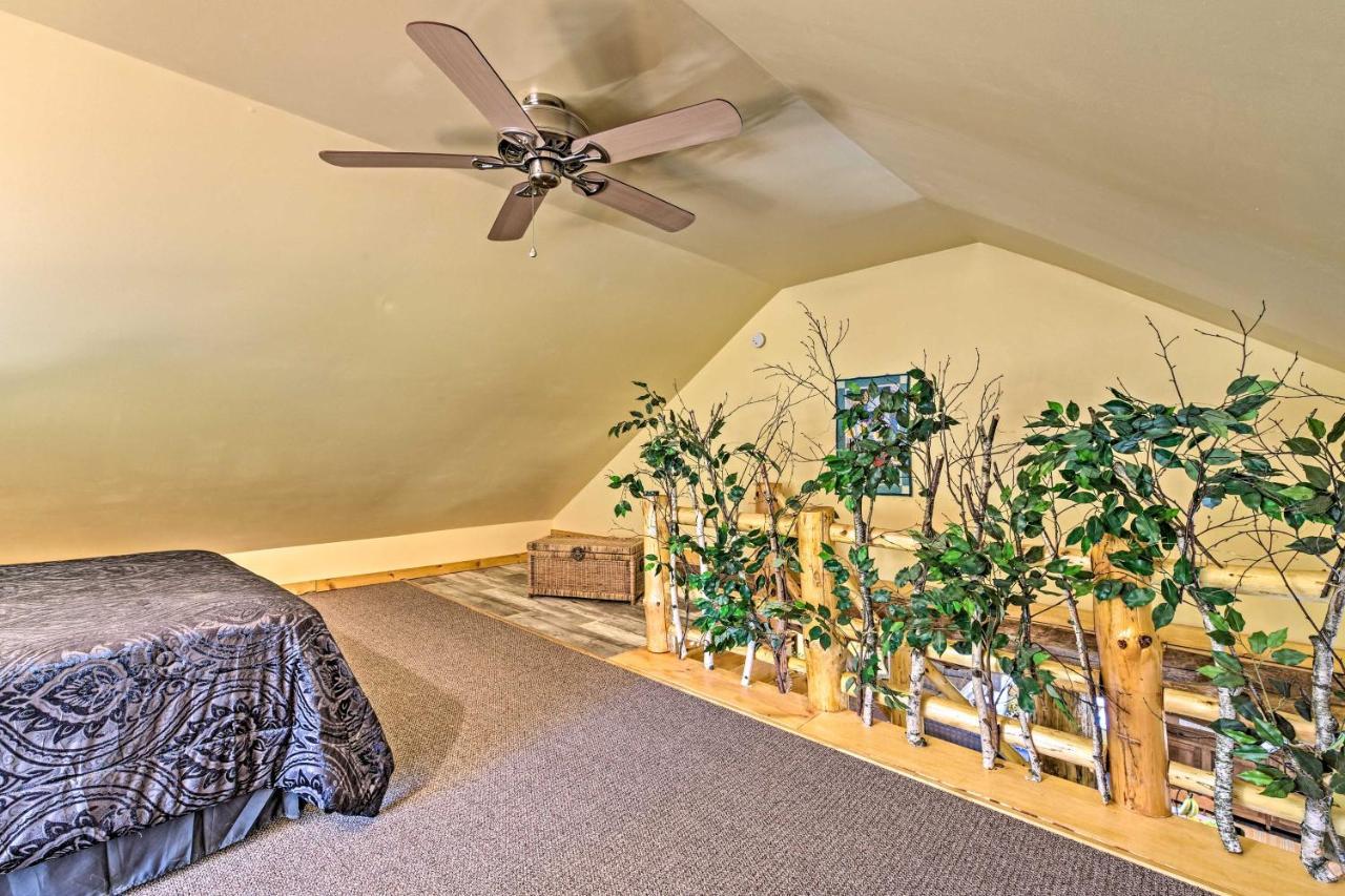 Honey House Cabin - A Quiet Countryside Retreat! Nappanee Zewnętrze zdjęcie