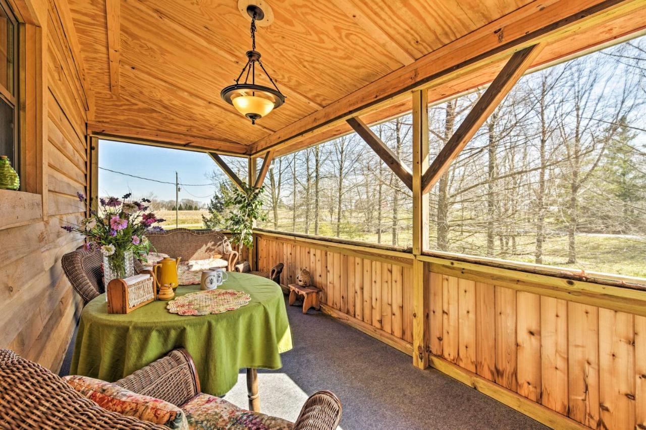 Honey House Cabin - A Quiet Countryside Retreat! Nappanee Zewnętrze zdjęcie
