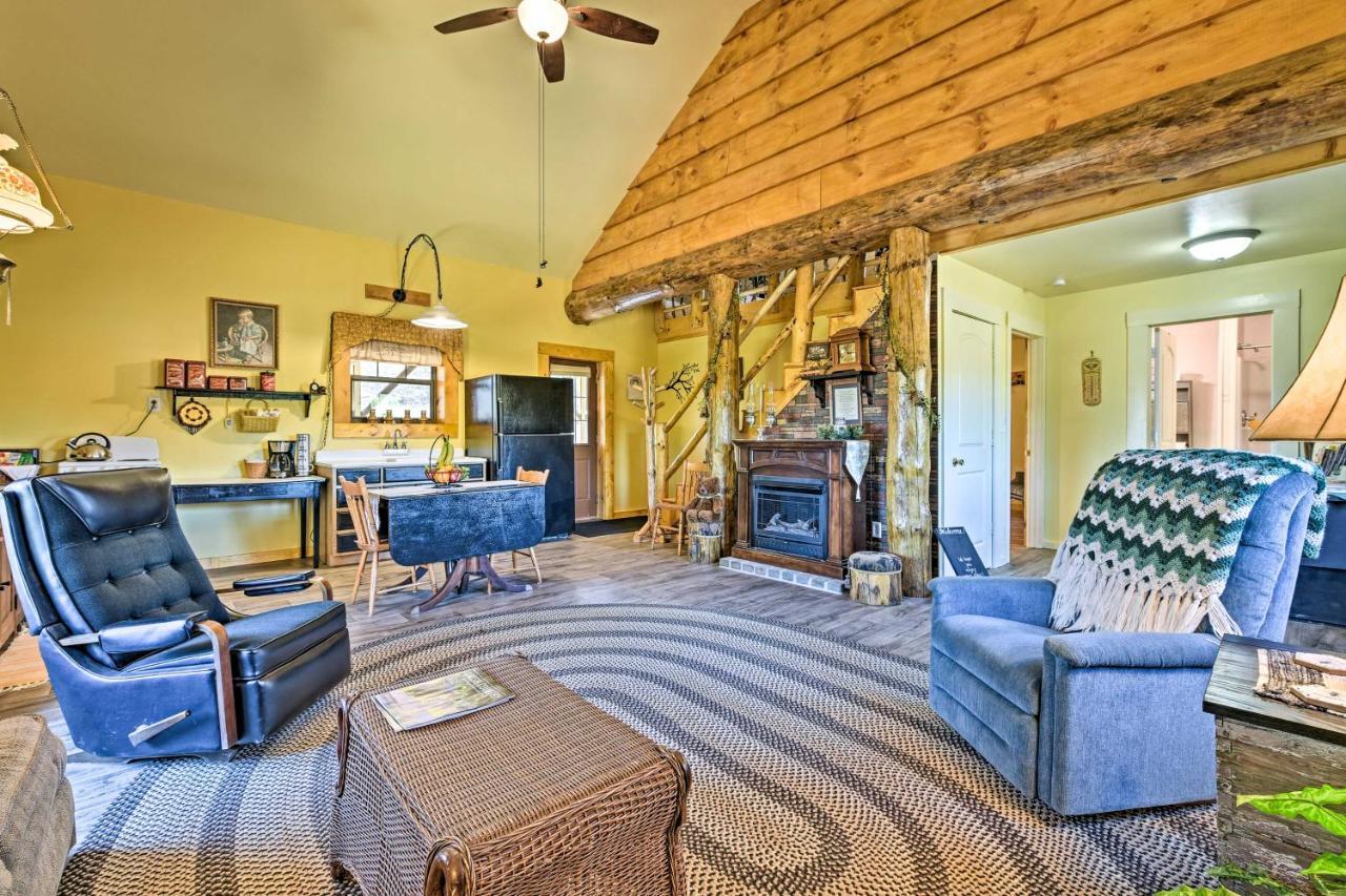 Honey House Cabin - A Quiet Countryside Retreat! Nappanee Zewnętrze zdjęcie